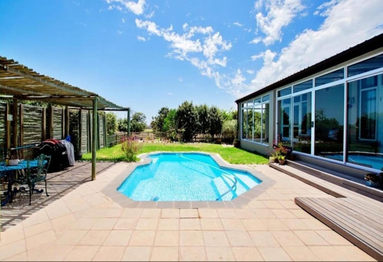 Golfer'S Retreat Hotel Langebaan Exterior photo