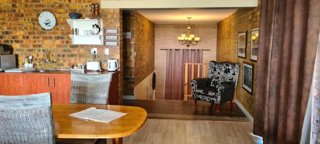 Golfer'S Retreat Hotel Langebaan Exterior photo