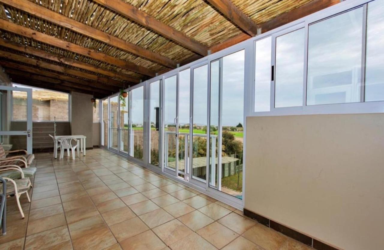 Golfer'S Retreat Hotel Langebaan Exterior photo