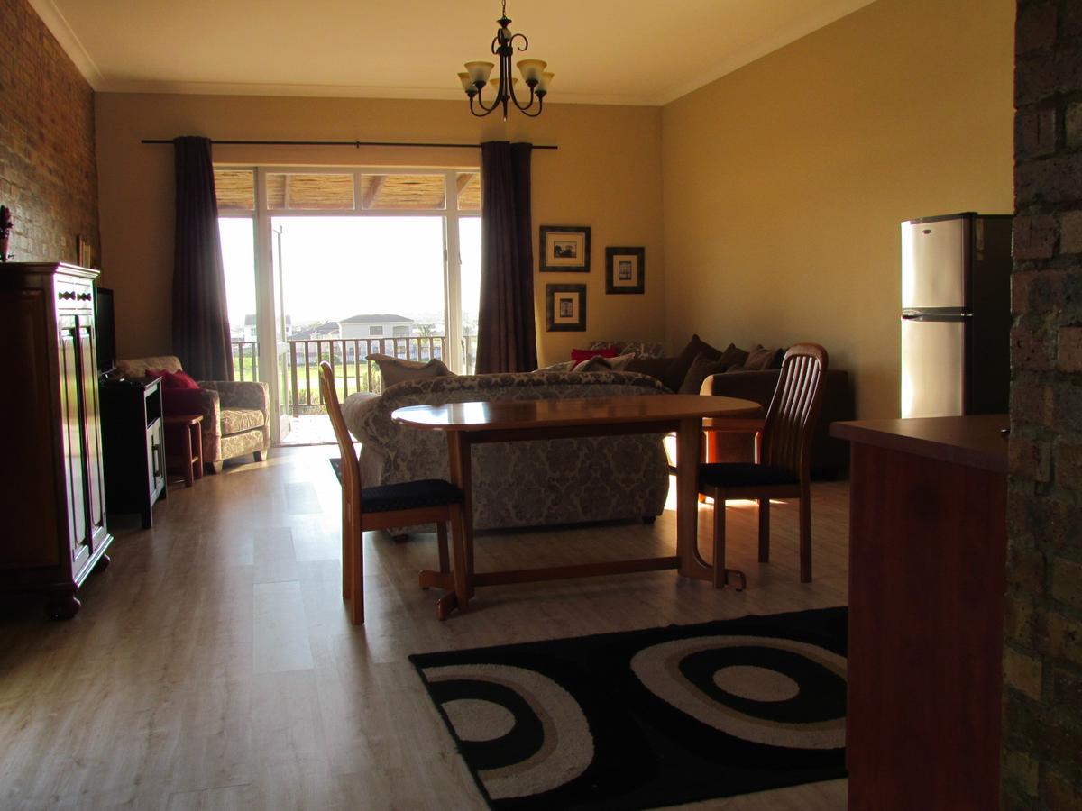 Golfer'S Retreat Hotel Langebaan Exterior photo