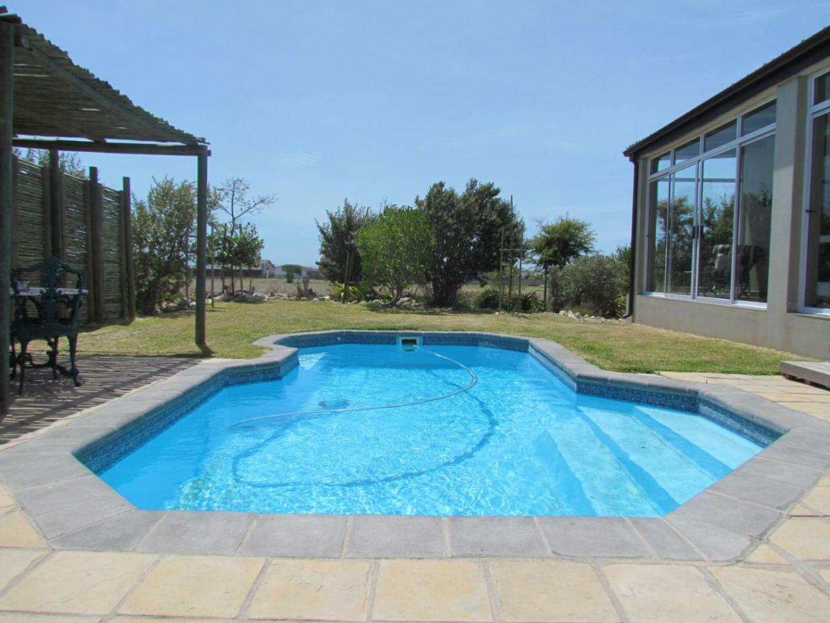 Golfer'S Retreat Hotel Langebaan Exterior photo